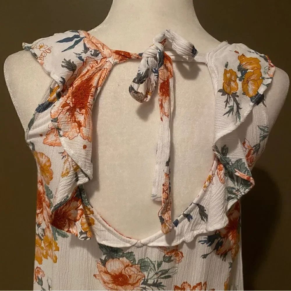 Altar’d State Sleeveless Shirt - Picture 6 of 11